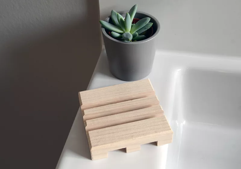 Porte-savon carré en bois – 3 traits - L'esperluète