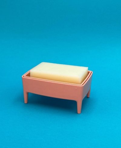 Recycled Plastic Bubble Buddy Millennial Pink + Savon nettoyant  - Foekje Fleur