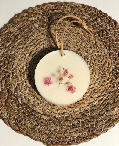 Suspension de cire parfumée à la rose de Damas - Bee Bohème