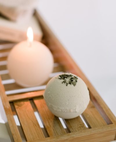 Bombe de bain relaxante à l'eucalyptus - Jadys