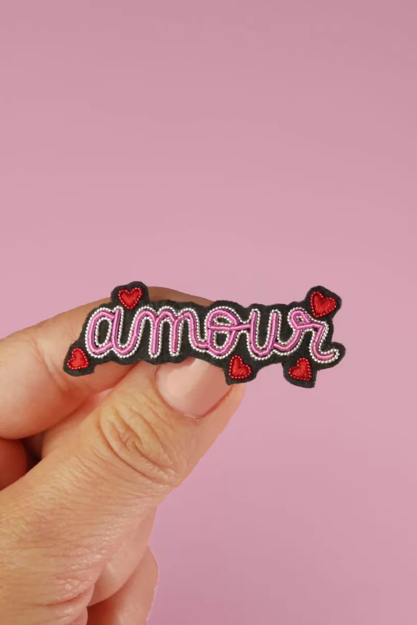 Broche Amour – Image 1