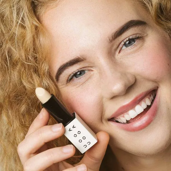 Concealer Special Agent 001 - stick 4g - Uoga Uoga – Image 4