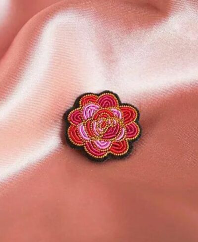 Broche Rose - Malicieuse