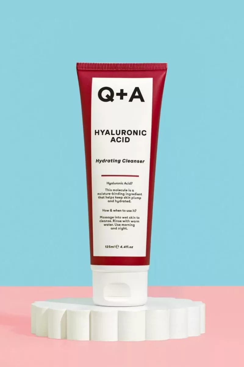 Hyaluronic Acid Hydrating Cleanser - 125ml - Q+A
