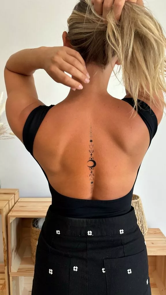 Parure de tatouages éphémères 