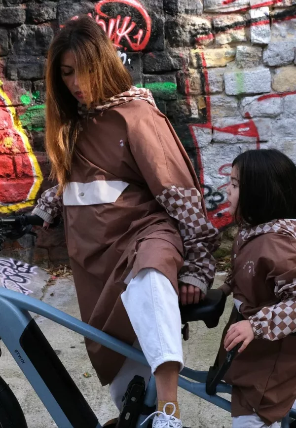 Poncho de pluie Damiers - Enfants – Image 2