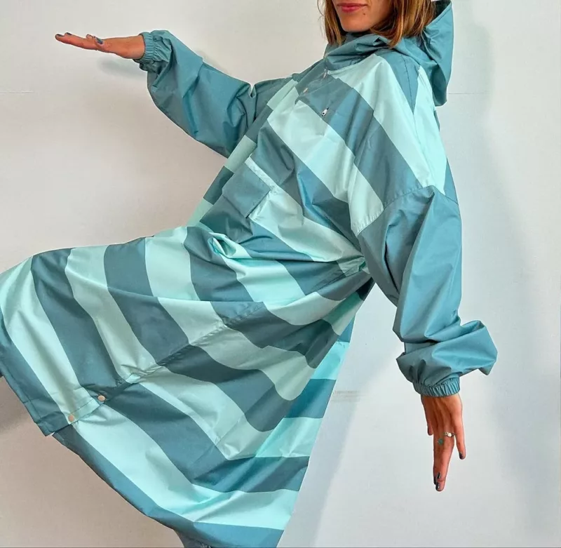 Poncho de pluie Green Stripes - Adultes - Poule Party