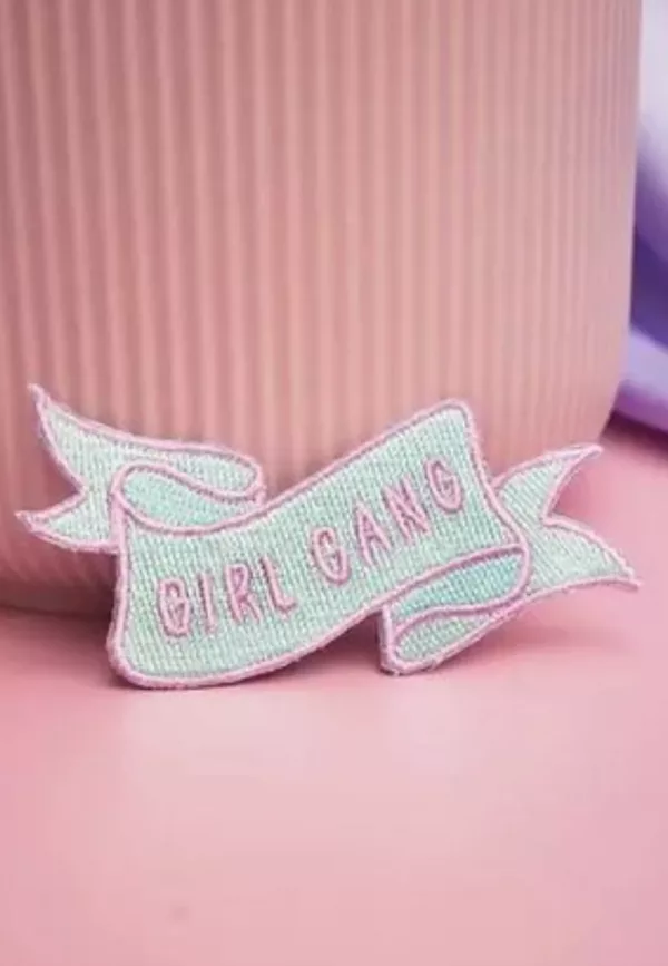 Broderie thermocollante Girl Gang - Malicieuse – Image 1