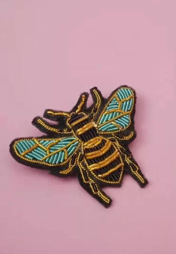 Broche Abeille - Malicieuse – Image 1