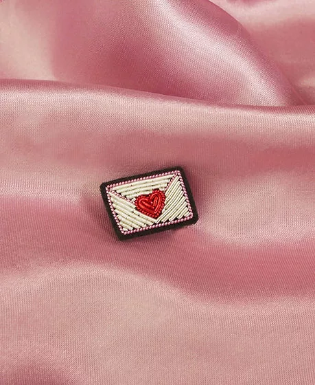 Broche Enveloppe mot d'amour - Malicieuse