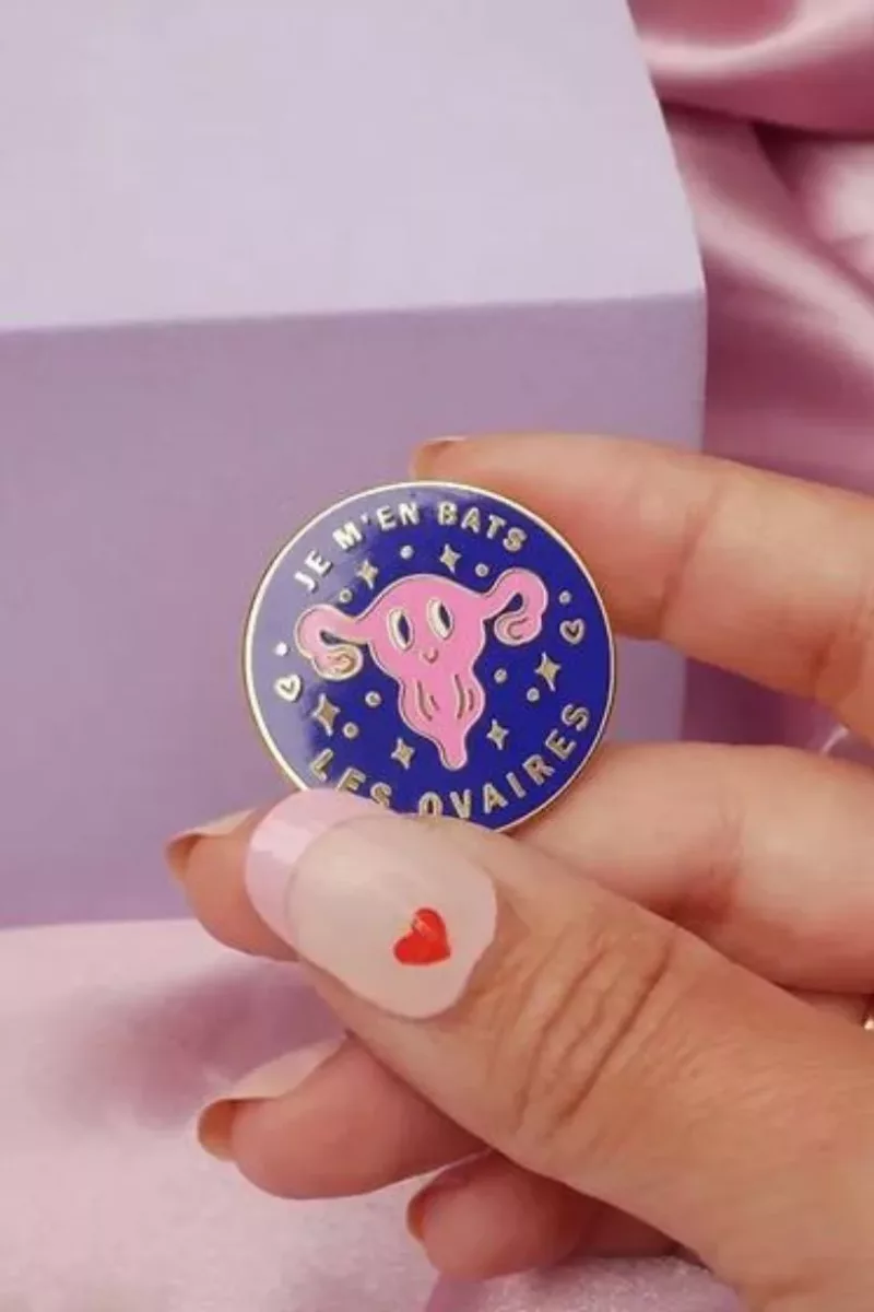Pin's J'men bats les ovaires - Malicieuse