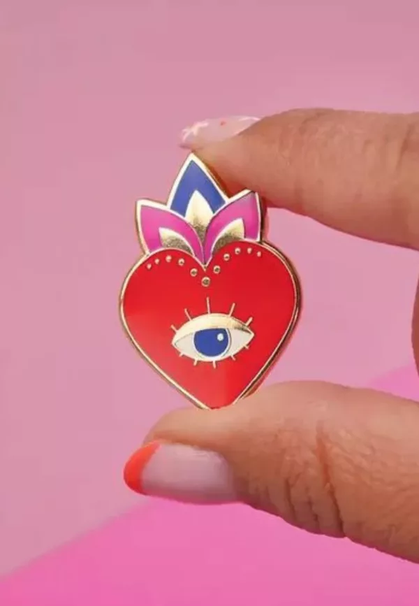 Pin's Ex Voto – Image 1