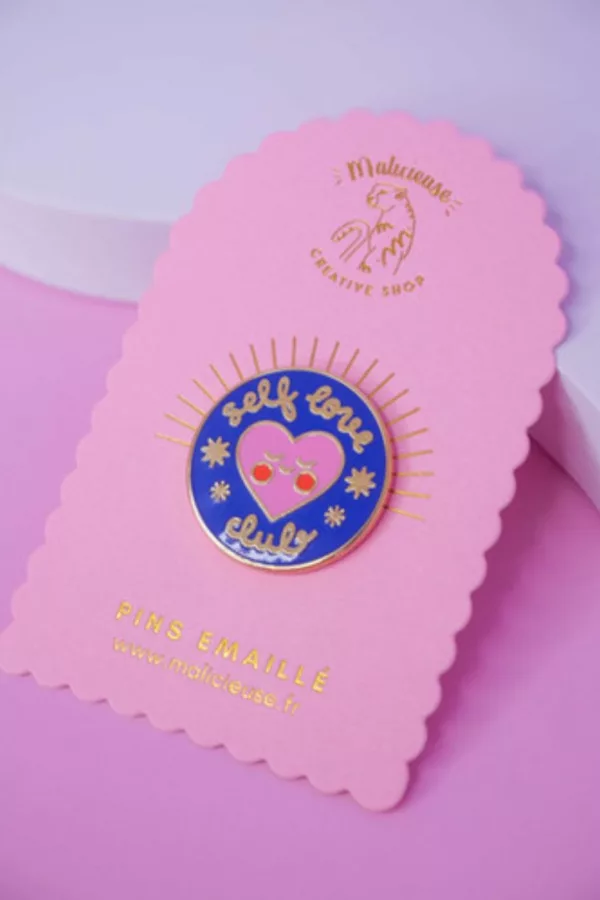 Pin's Self love club Limistic - Malicieuse