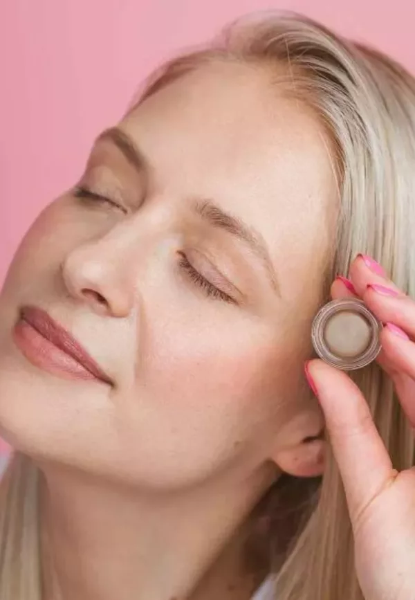 Eyebrow Pomade - Pebbles and Salt- Uoga Uoga – Image 3
