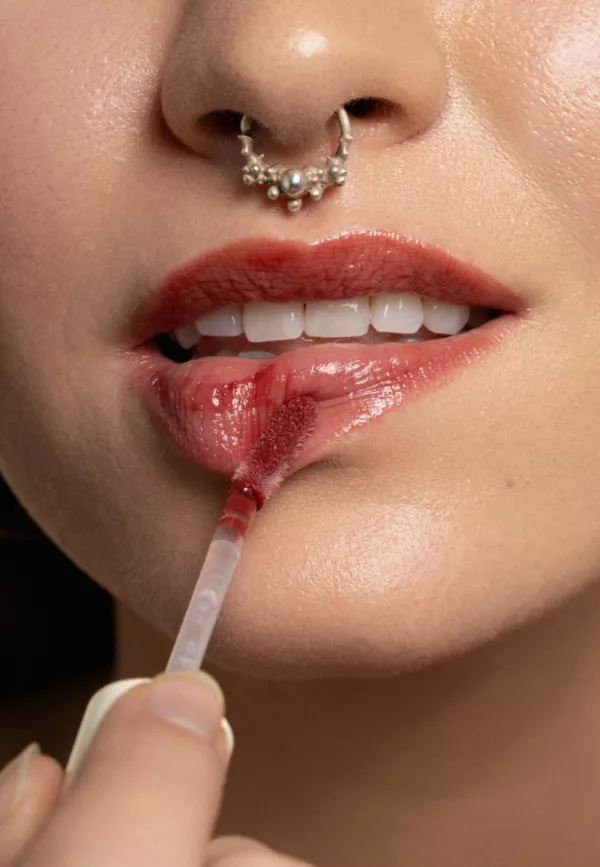 Lip Gloss - Summerberry - Uoga Uoga – Image 2