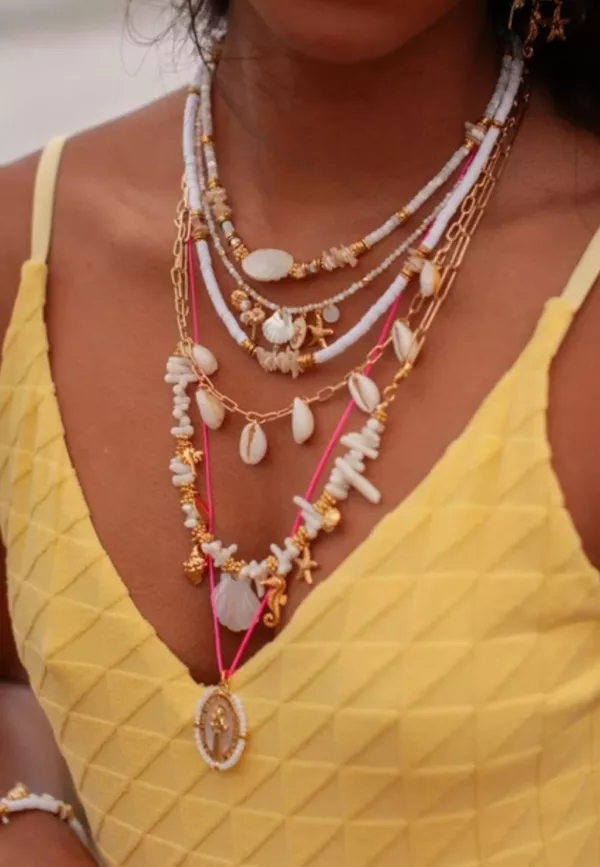 Collier cordon madone perlée - CARLA ROSE 102 - L'atelier des dames – Image 2