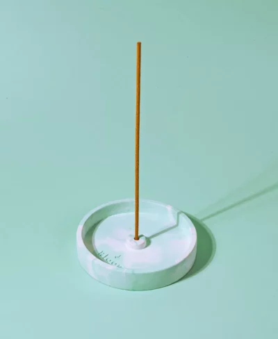 Porte-encens artisanal en béton (vert) - Bloom