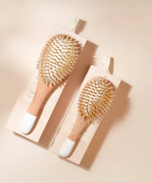 Grande Brosse démêlage et brillance – Image 4