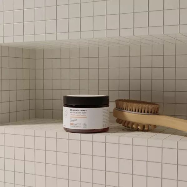 Gommage corps aux exfoliants doux 180g