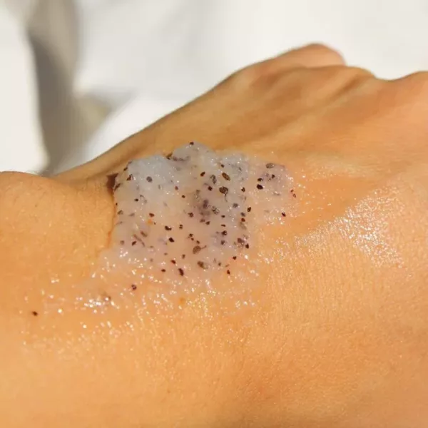 Gommage corps aux exfoliants doux 180g