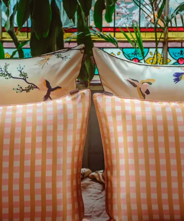 Taie oreiller en soie - Apaches Faïence – Image 2