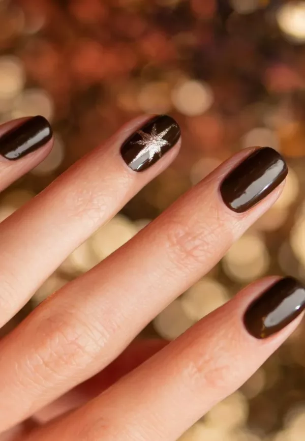 Clove - Green – Image 1