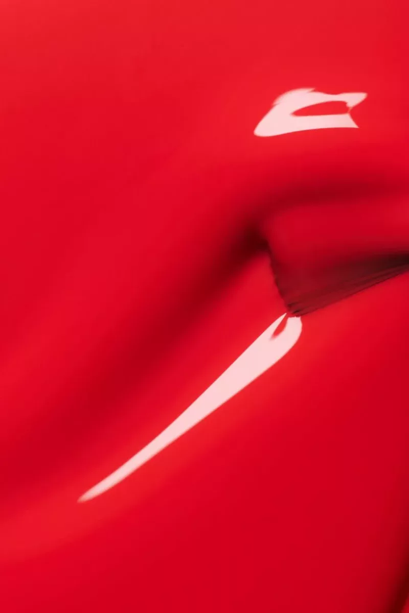 Red Coral - Vernis Green