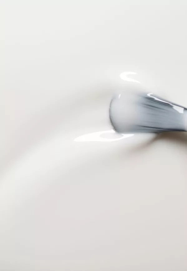 Milky White - Vernis Green – Image 3