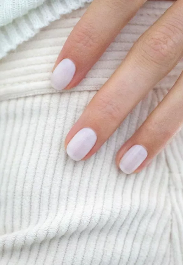 Milky White - Vernis Green – Image 1