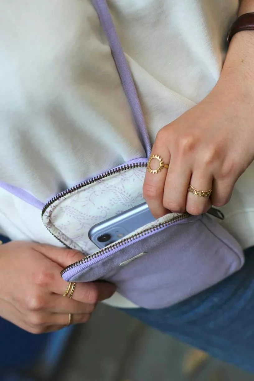Pochette téléphone Bill - Lilas - Hindbag – Image 1