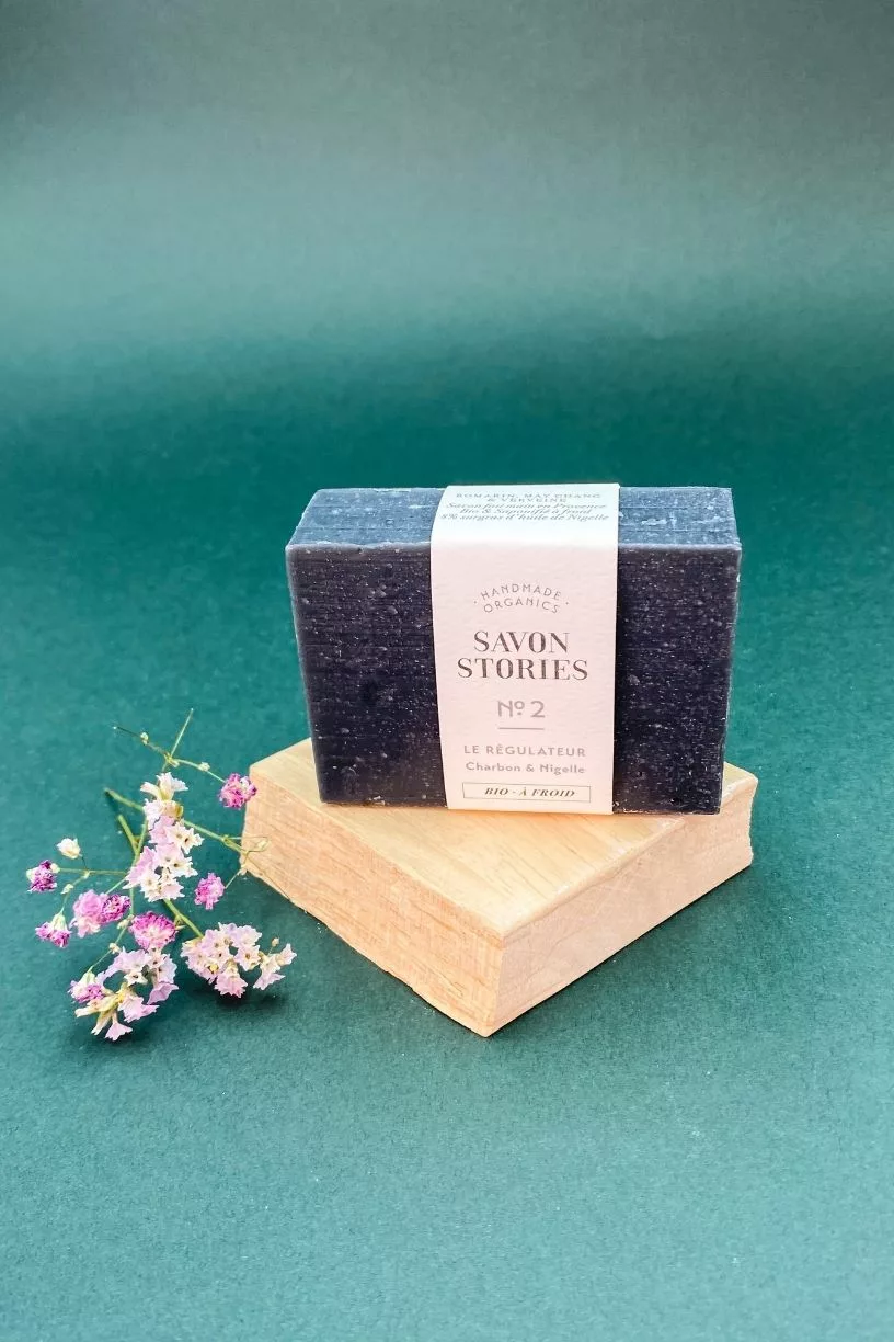 N°2 Le Régulateur - Savon Bio & Naturel Détox au Charbon - Savon Stories – Image 4