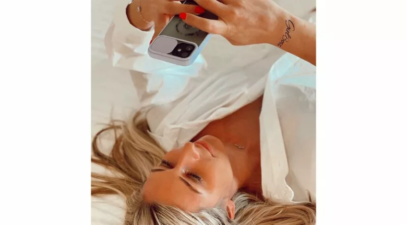 Tatouage éphémère : Girlboss - Sioou