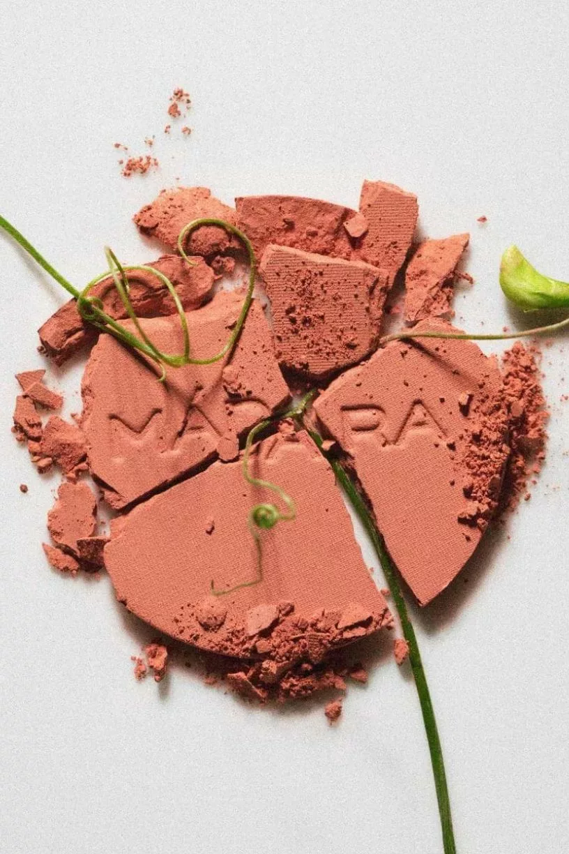 Magnetic Blush - Fierce Flame 1 – Image 3