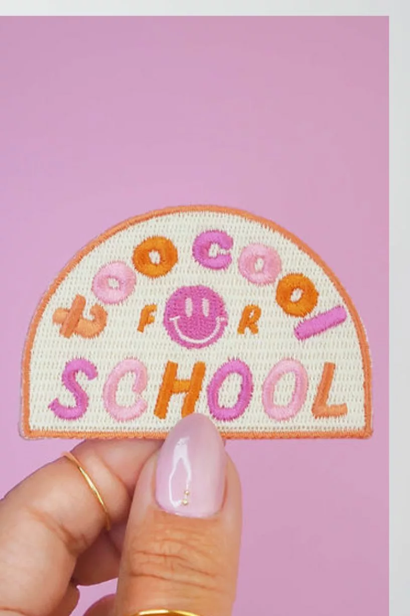 Patch thermocollant Too Cool For School – Image 1