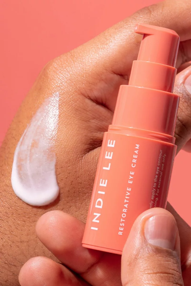 Creme revitalisante pour les yeux