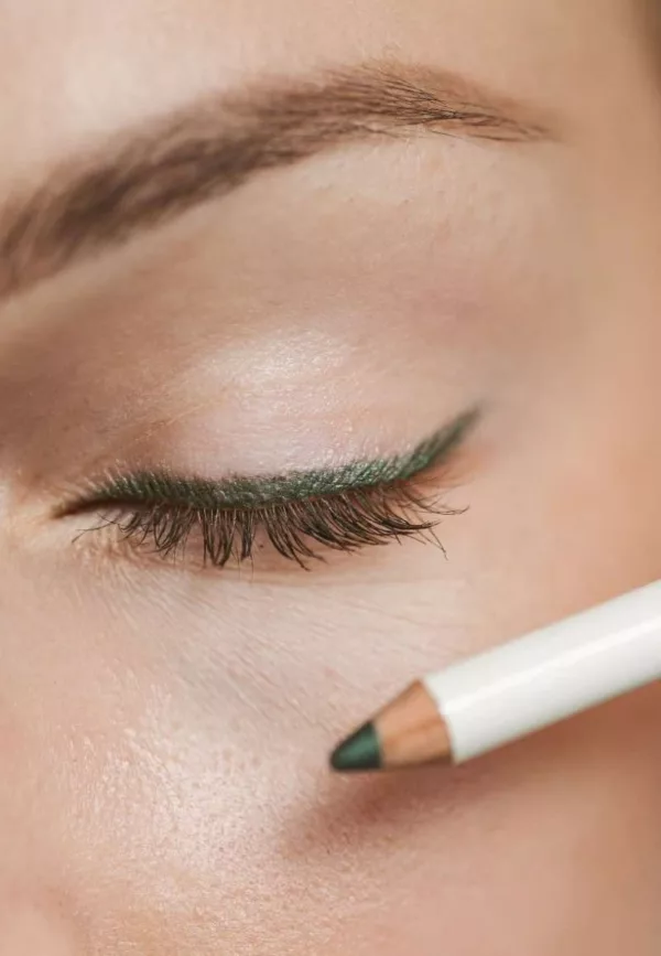 Crayon pour les yeux Vegan - Do Crocodiles eat humans - Uoga Uoga – Image 3