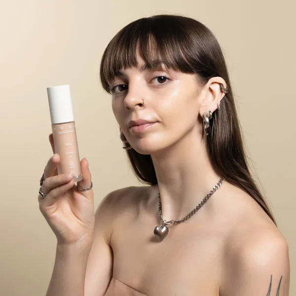 BB Cream - Glow 664 - Uoga Uoga