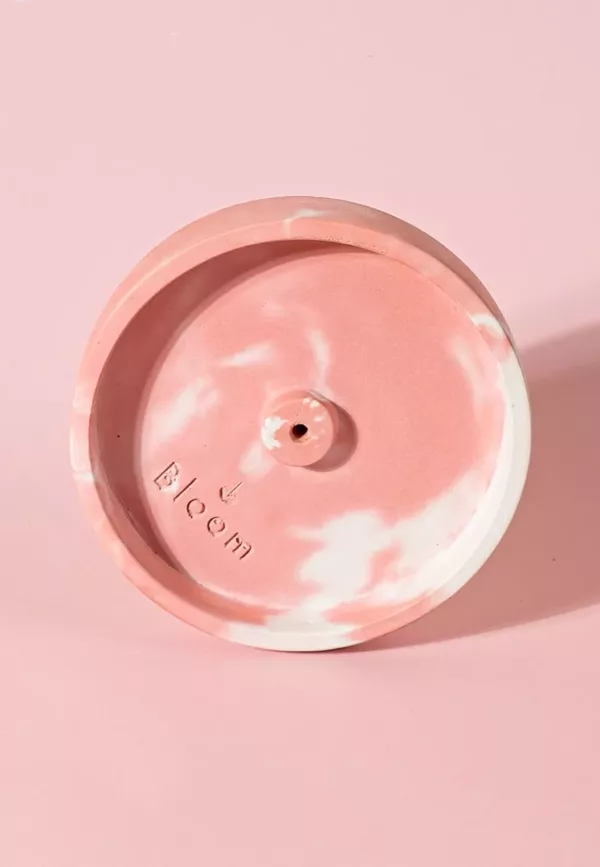 Porte-encens artisanal en béton (rose) – Image 2