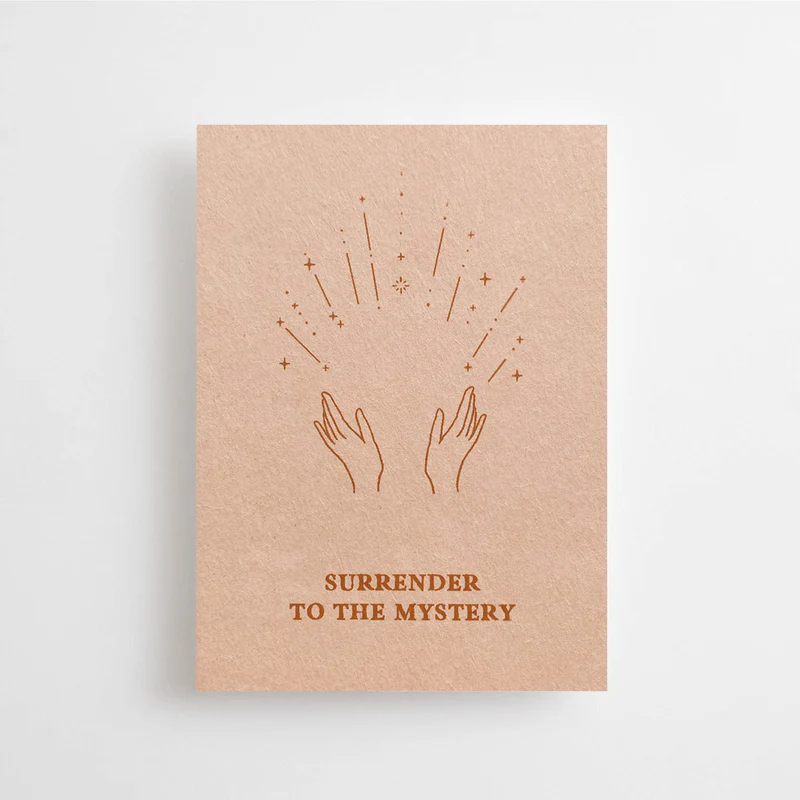 Surrender to the mystery - Mini Carte