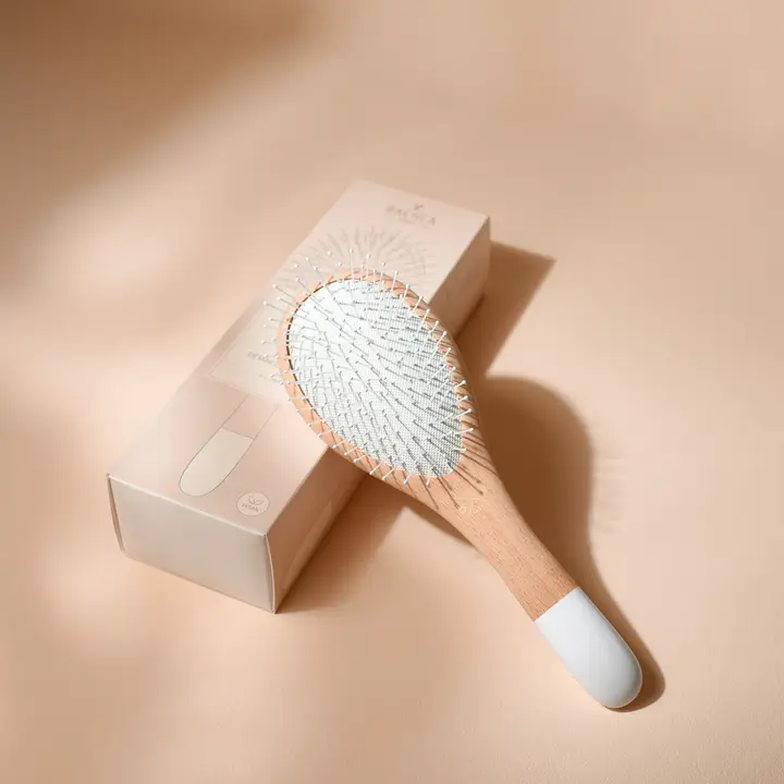 Grande Brosse démêlage et volume