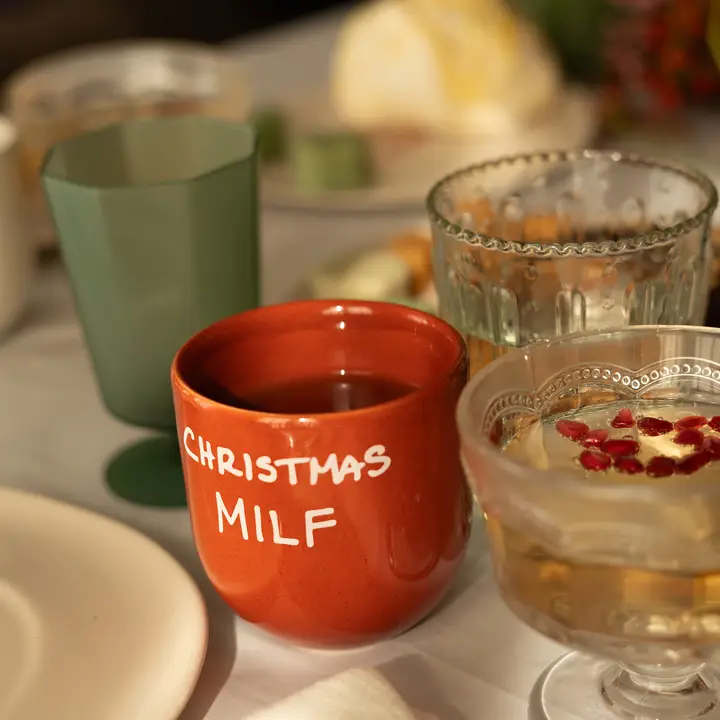 Christmas Milf - Tasse