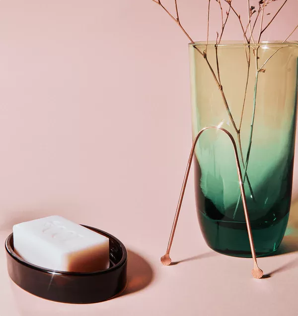 Gratte-langue Ayurvédique en Cuivre – Image 1