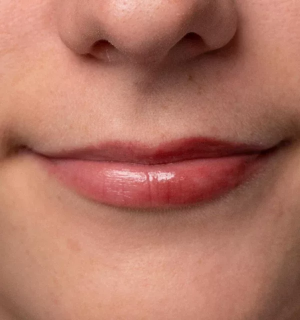 Baume à lèvres teinté - Myrtille – Image 3