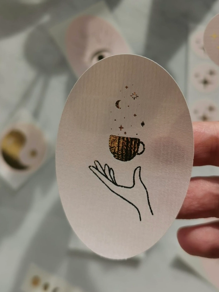 Univers dans une tasse de thé - Autocollant