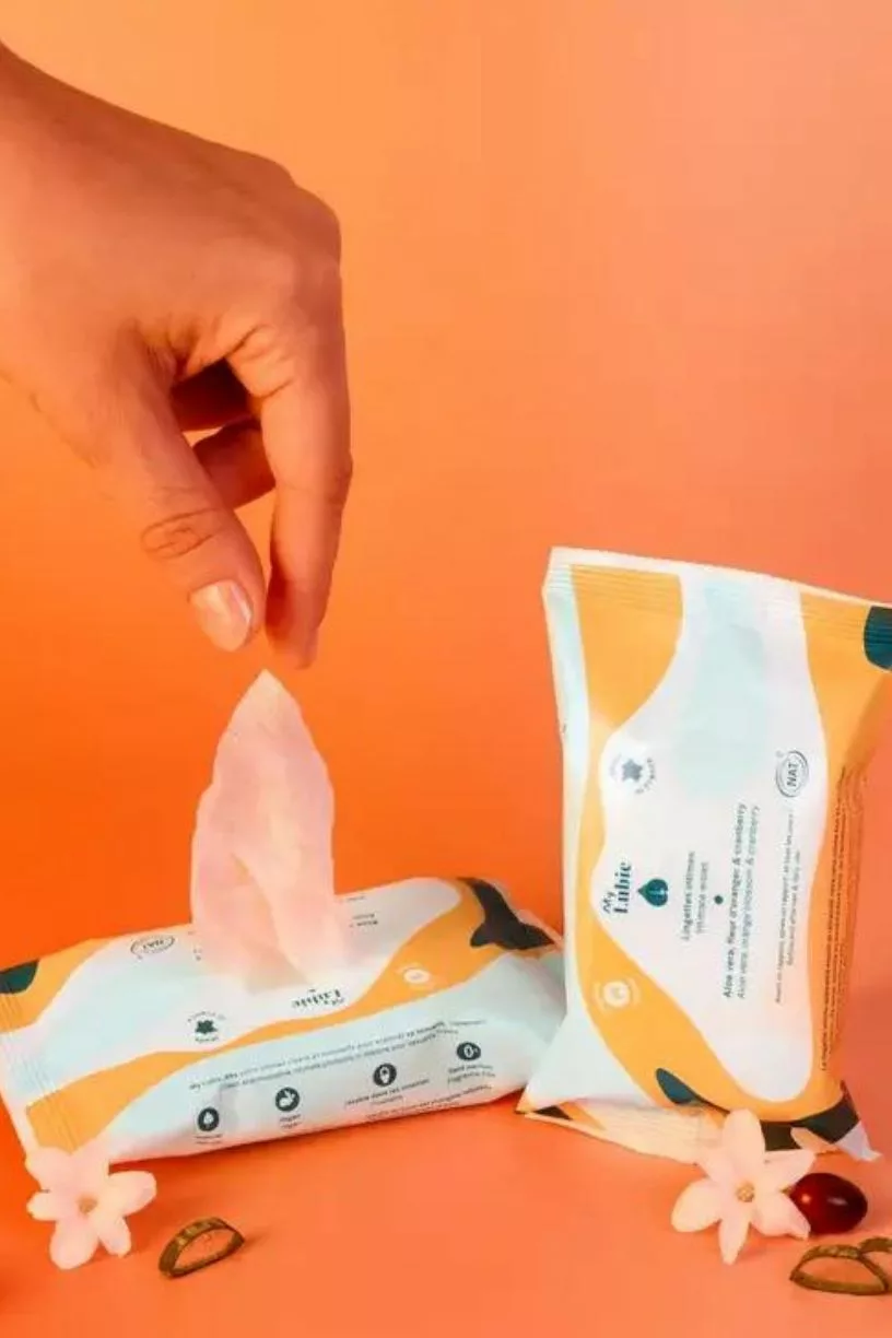 Lingettes intimes rafraîchissantes - 14 pièces – Image 3