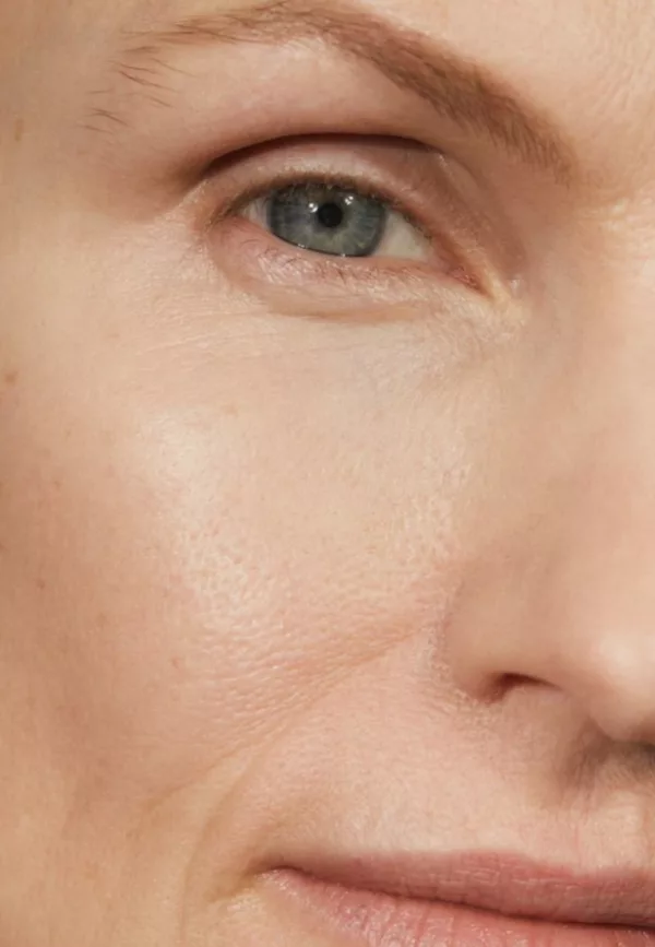 Air Equal Soft Silk - Poudre minérale - Translucent 0 - Madara – Image 2