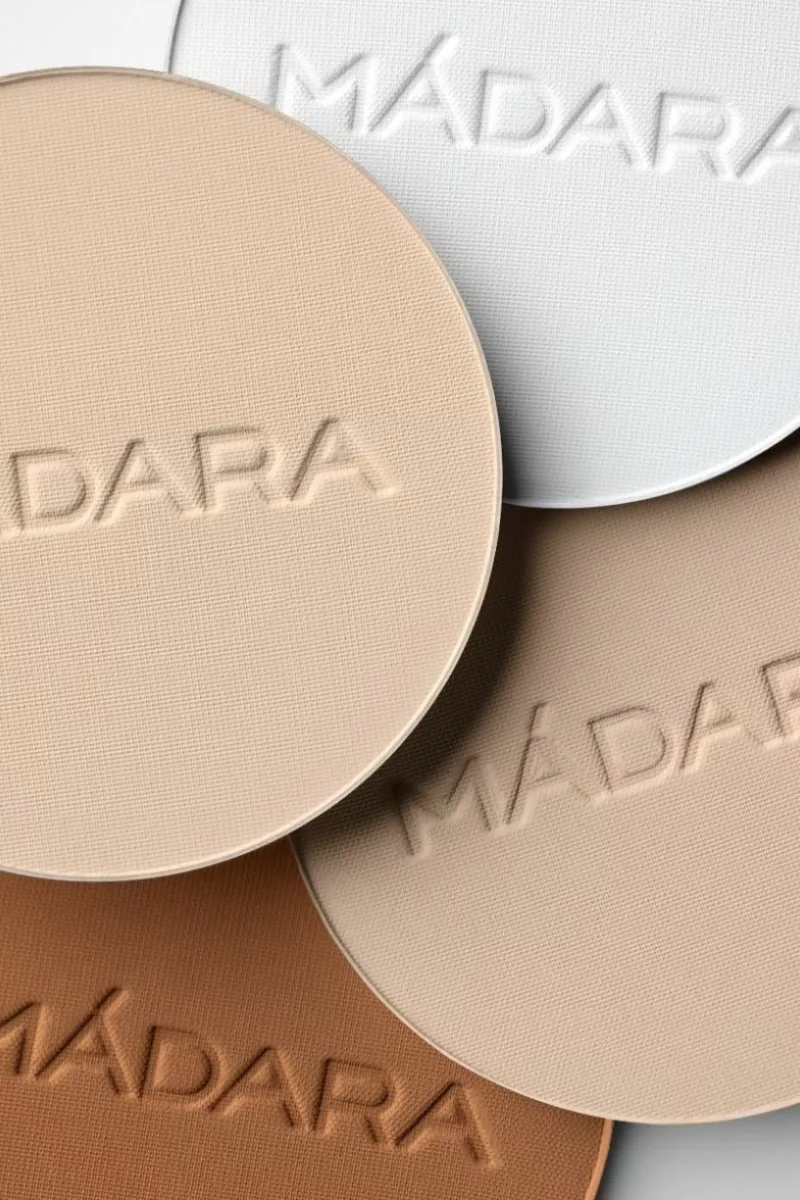 Air Equal Soft Silk - Poudre minérale - Translucent 0 - Madara