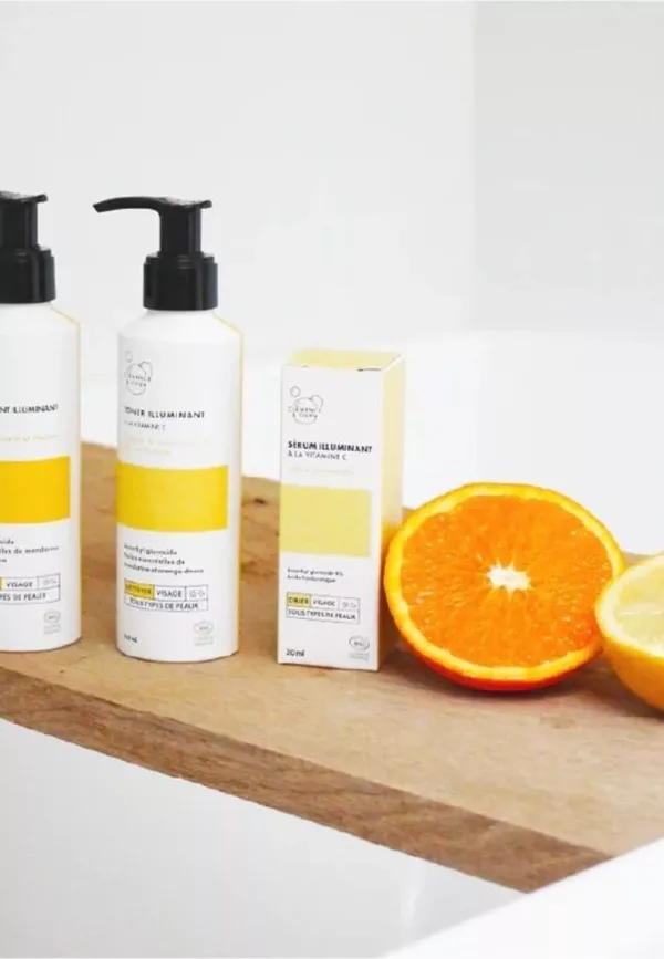 Gel nettoyant - Illuminant à la vitamine C – Image 4