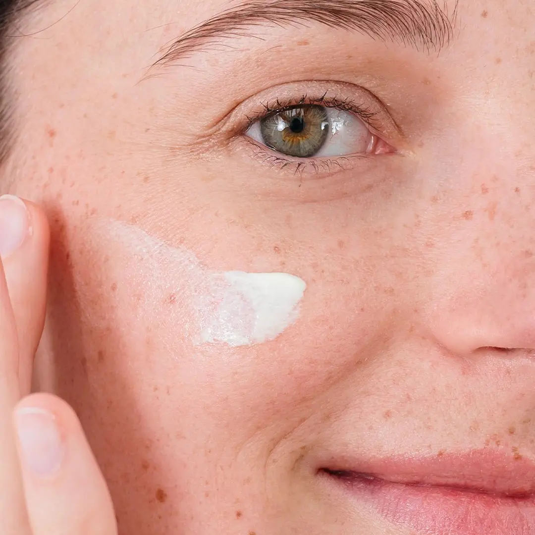 La Crème Radieuse - Crème de Jour SPF 50+ – Image 4