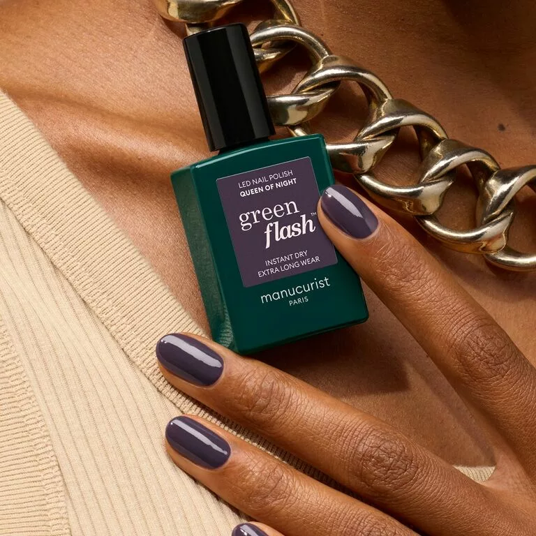 Queen of night - Vernis Green Flash